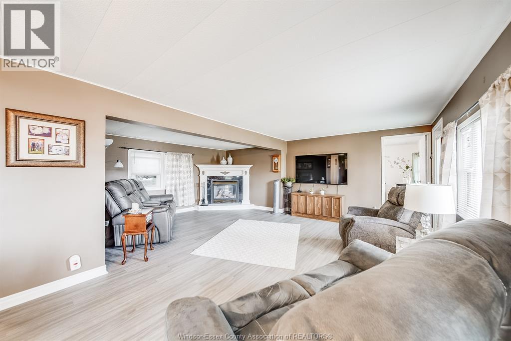 110 BROOKS BOULEVARD - 10