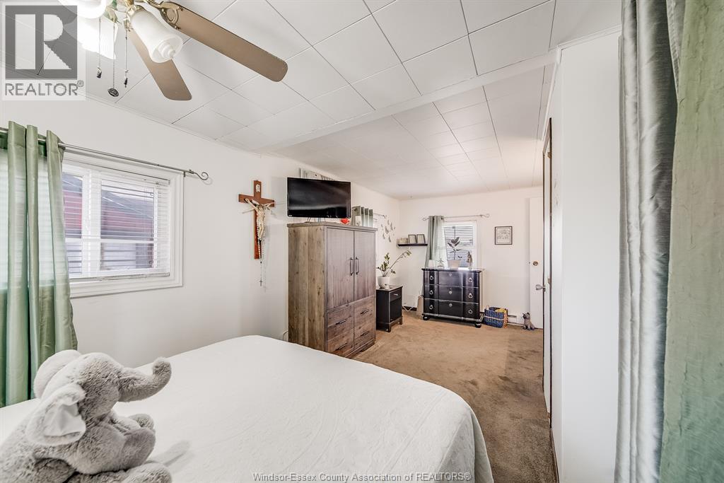 110 BROOKS BOULEVARD - 26