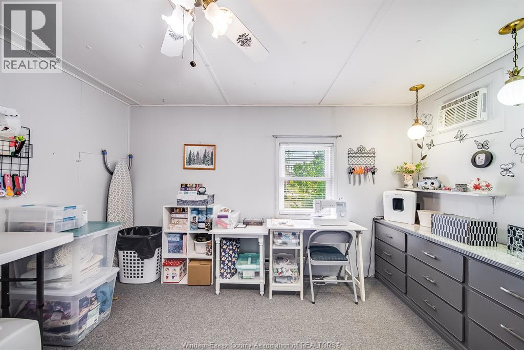 110 BROOKS BOULEVARD - 34