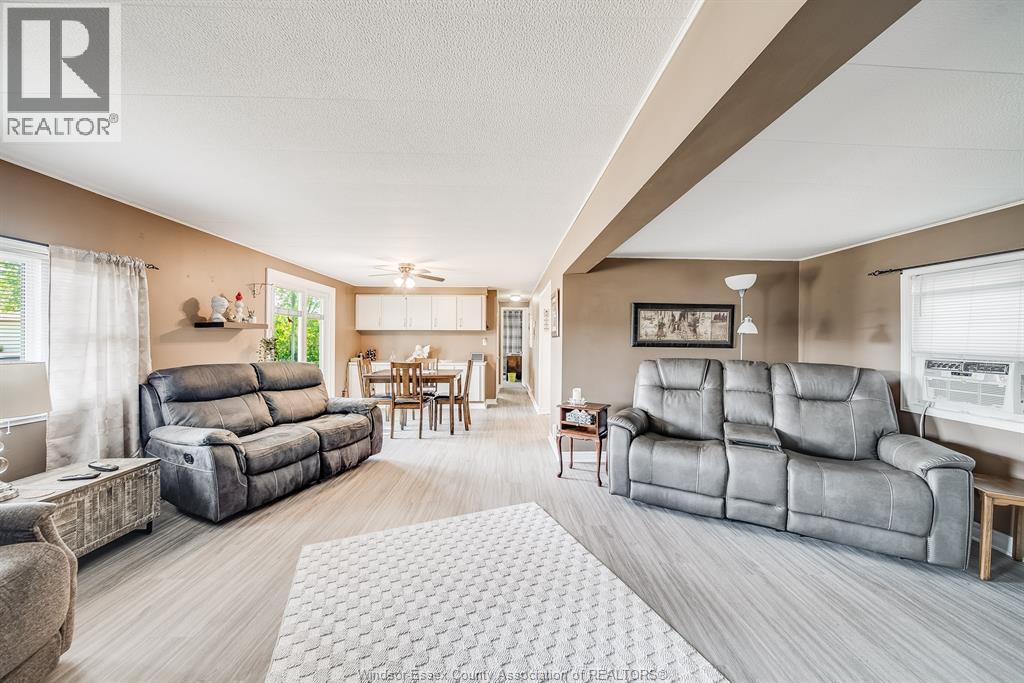110 BROOKS BOULEVARD - 7