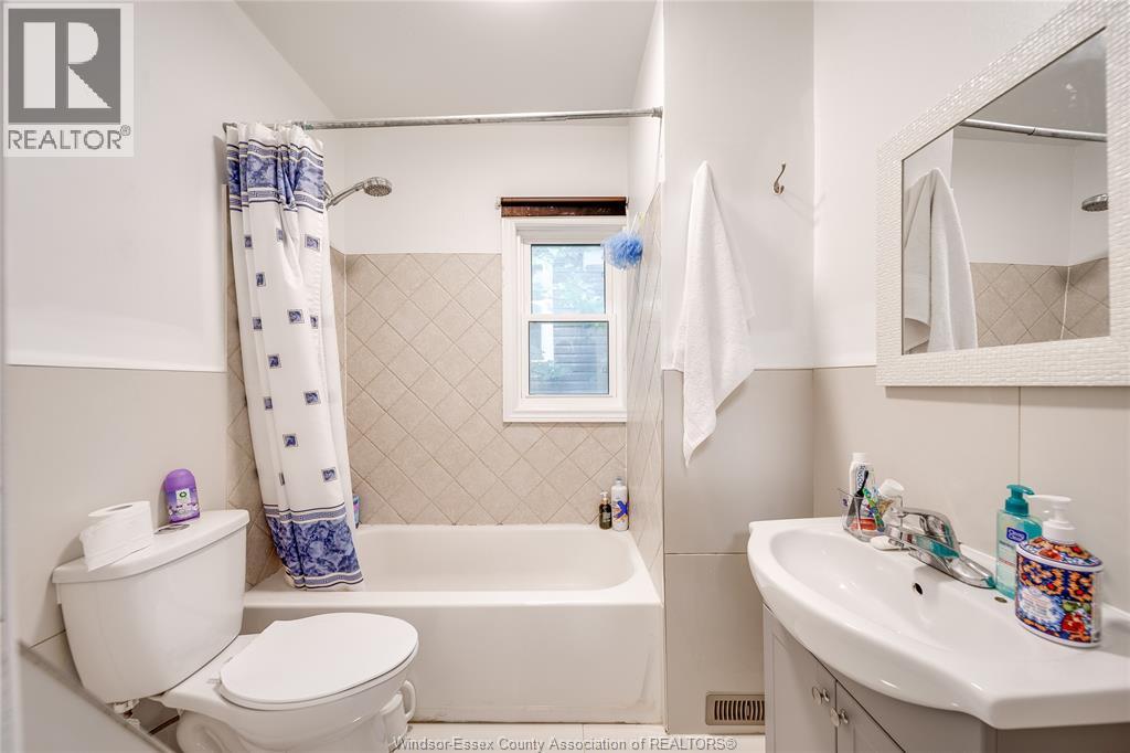 1626 ALBERT - 17