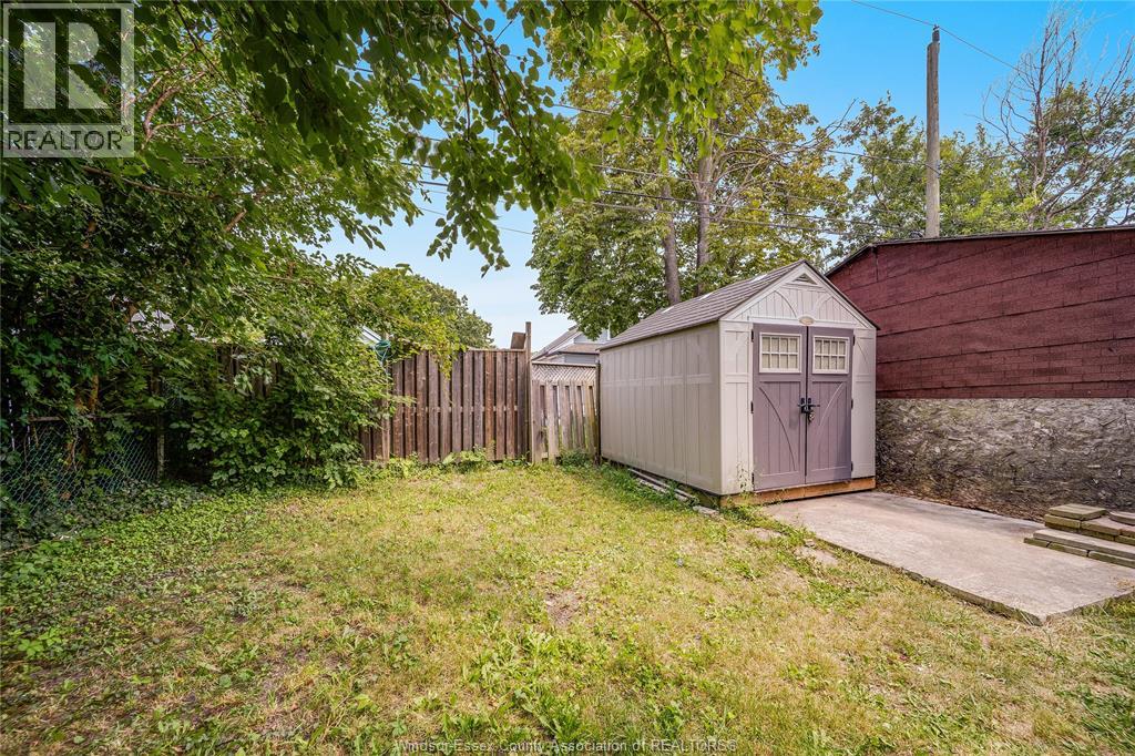 1626 ALBERT - Image 20