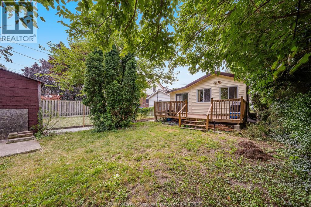 1626 ALBERT - Image 21