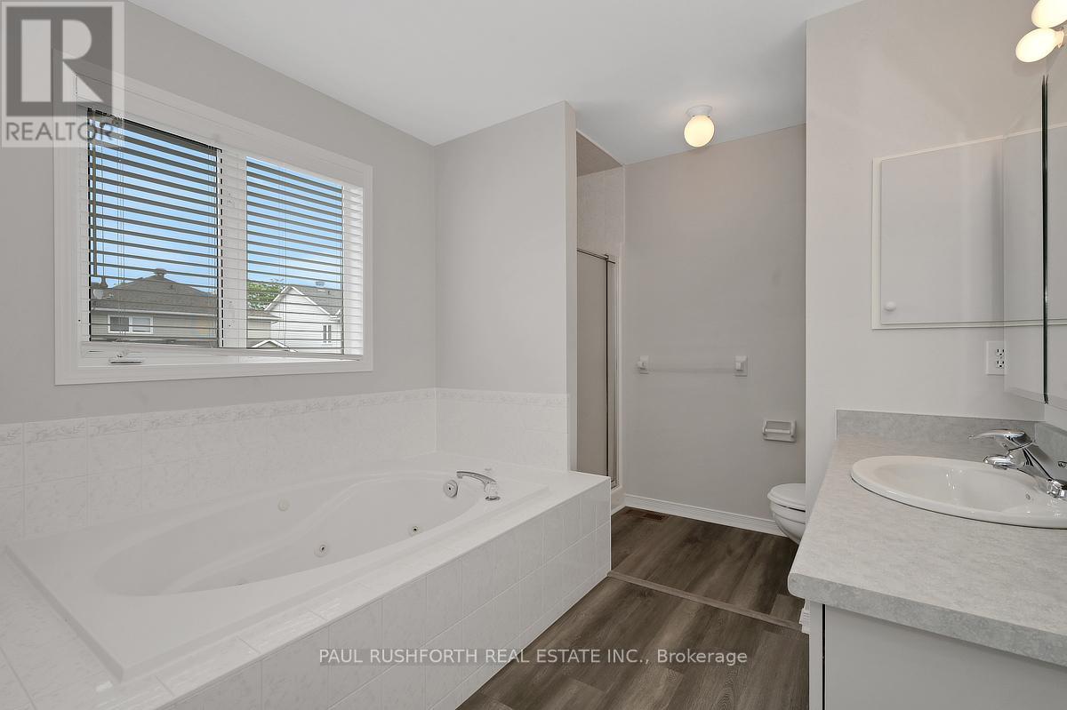 90 MORESBY DRIVE - 21