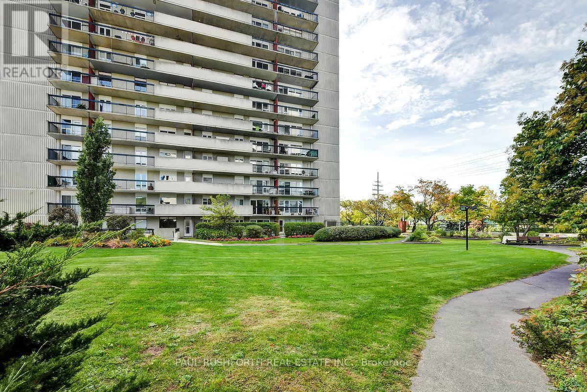 2 Bed, 1 Bath House for Sale in Ottawa – 1905 – 158 B MCARTHUR AVENUE, Ottawa – MLS# X13572902 - Image 48