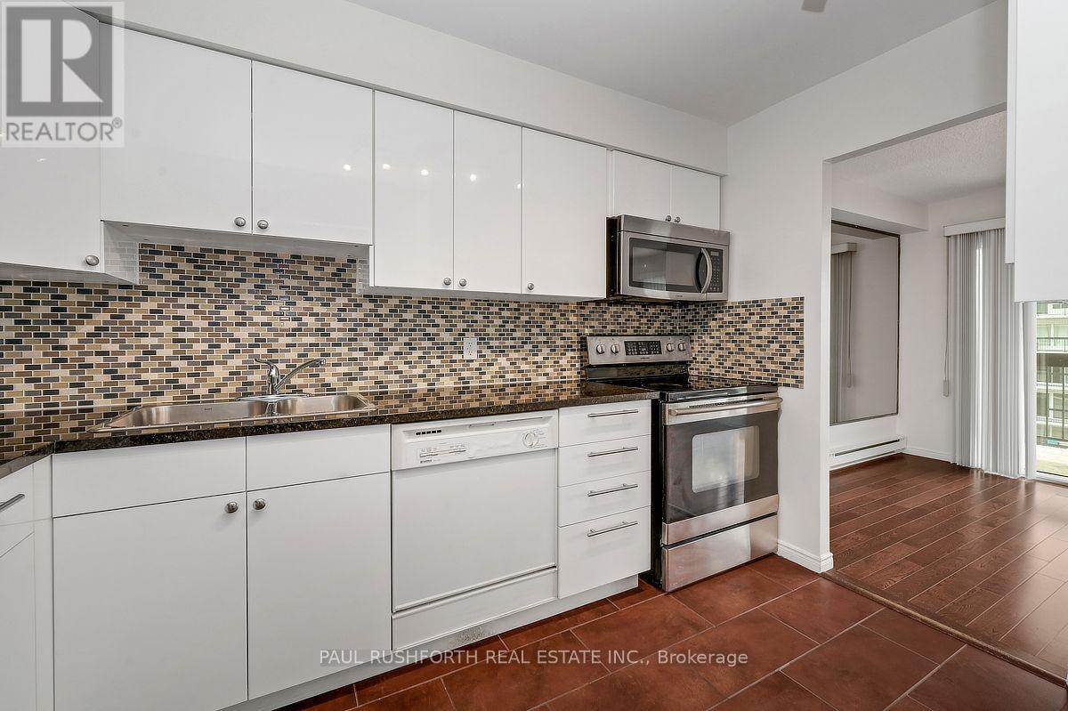 2 Bed, 1 Bath House for Sale in Ottawa – 1702 – 158 B MCARTHUR AVENUE, Ottawa – MLS# X13575910 - Image 33