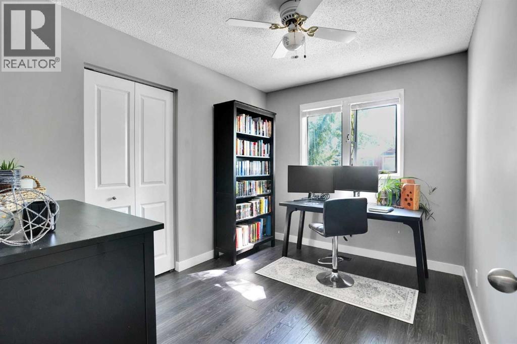 9667 Oakhill Drive SW - 20