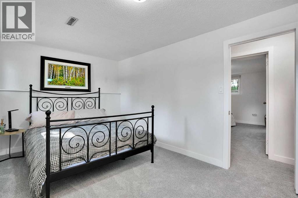 9667 Oakhill Drive SW - 23