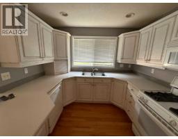443 3 Street E, Brooks, AB T1R0G5 Photo 9