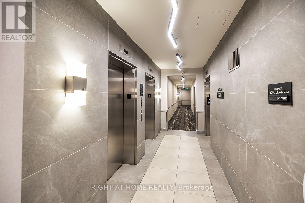#PH11 3650 KINGSTON ROAD - 26