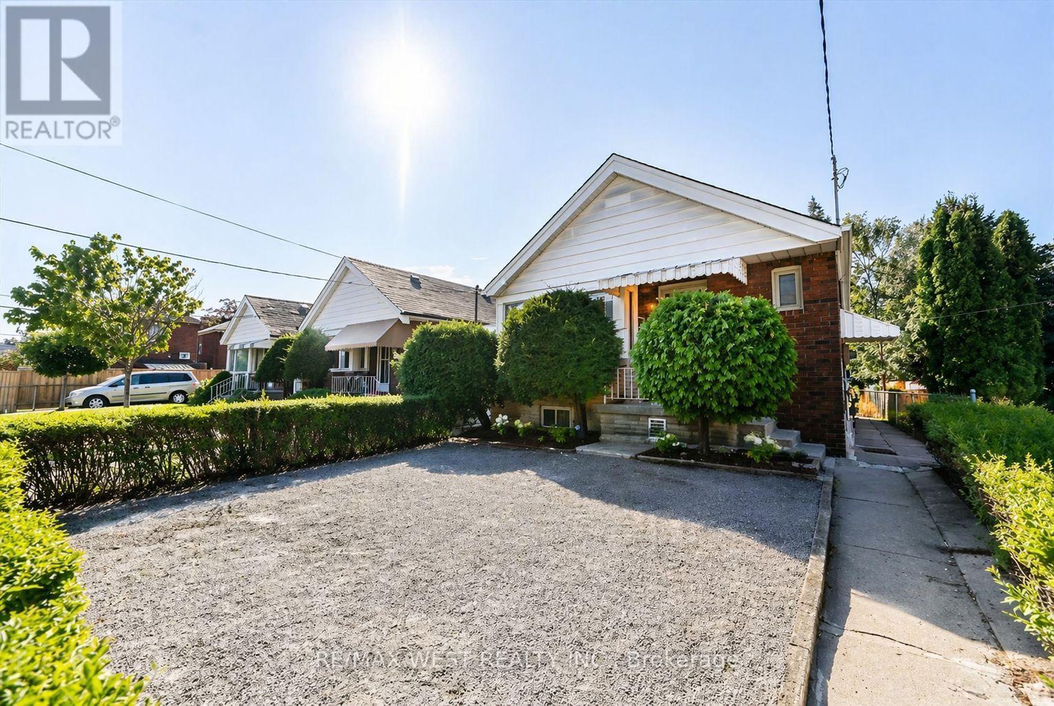 5 DIEPPE ROAD S - 3