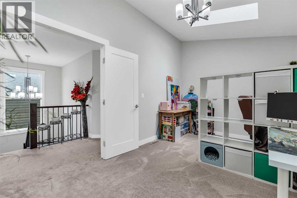 236 Nolanhurst Crescent NW - 34