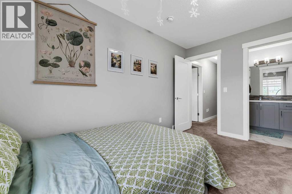 236 Nolanhurst Crescent NW - 38