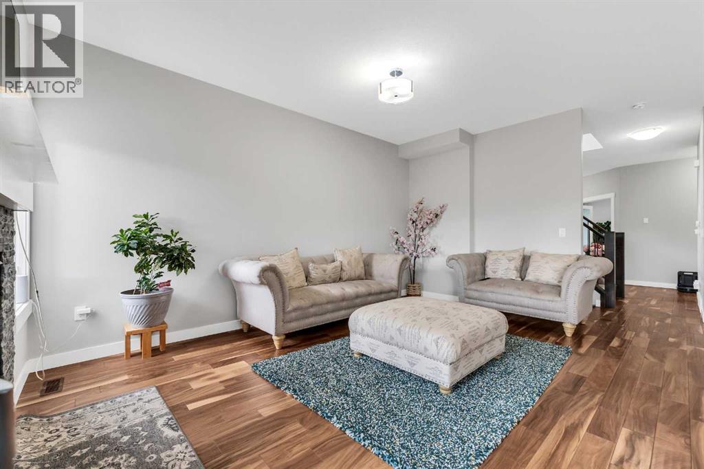 236 Nolanhurst Crescent NW - 18