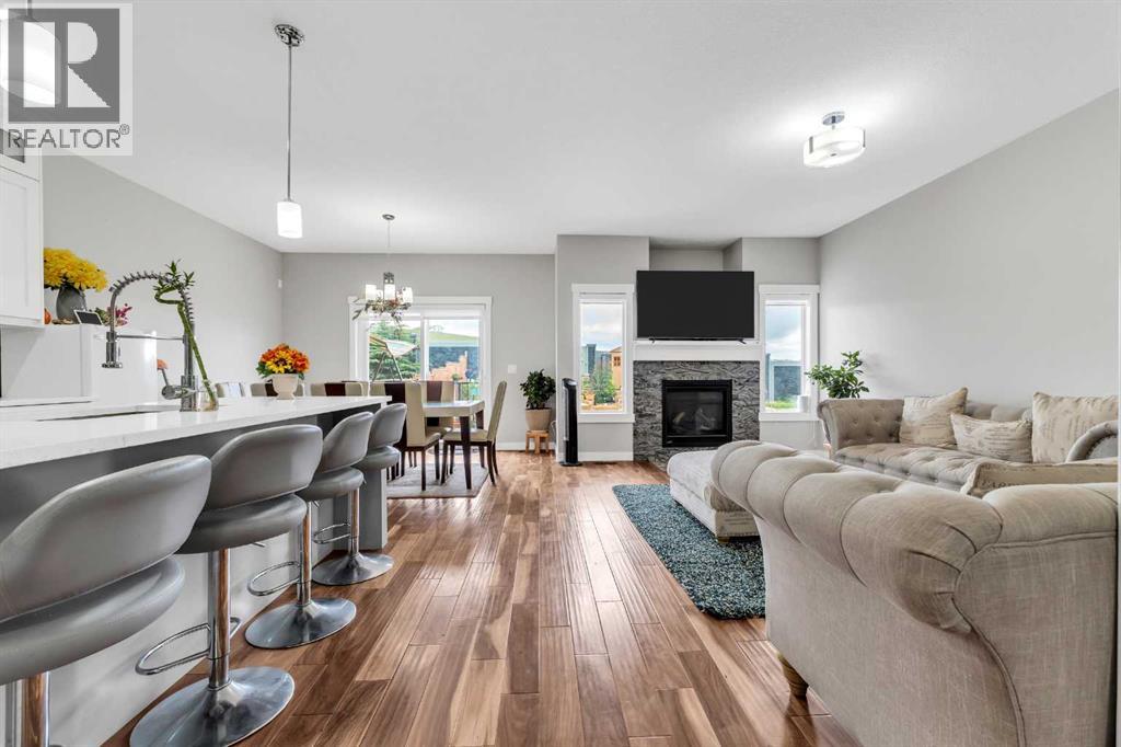 236 Nolanhurst Crescent NW - 15