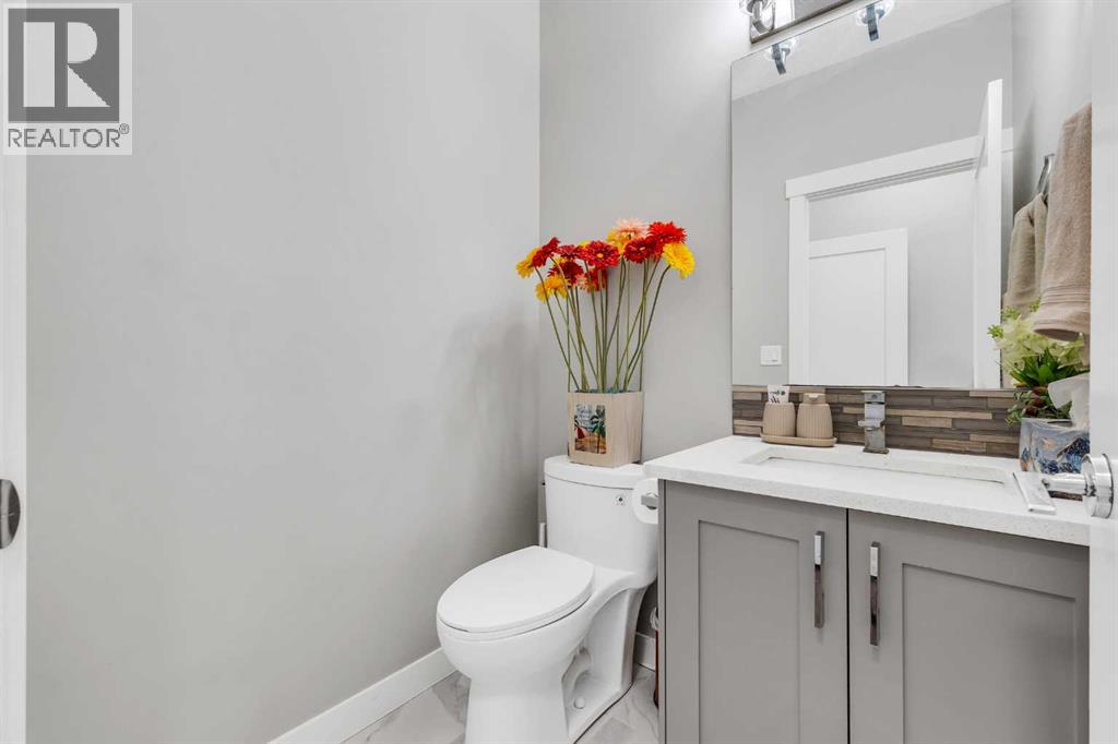 236 Nolanhurst Crescent NW - 12