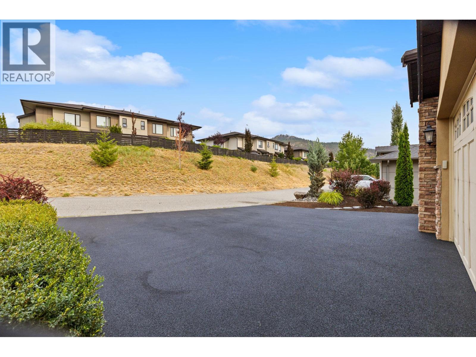 12686 Cliffshore Drive - Image 71