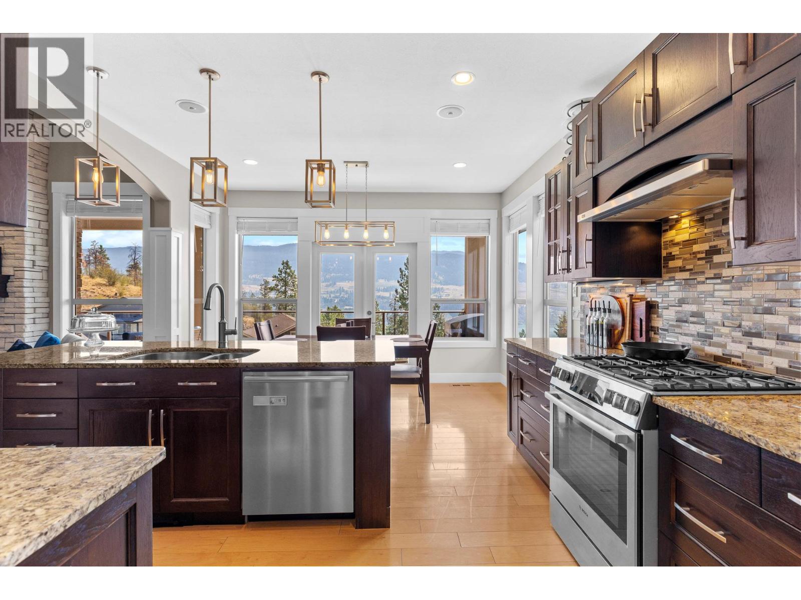 12686 Cliffshore Drive - Image 16
