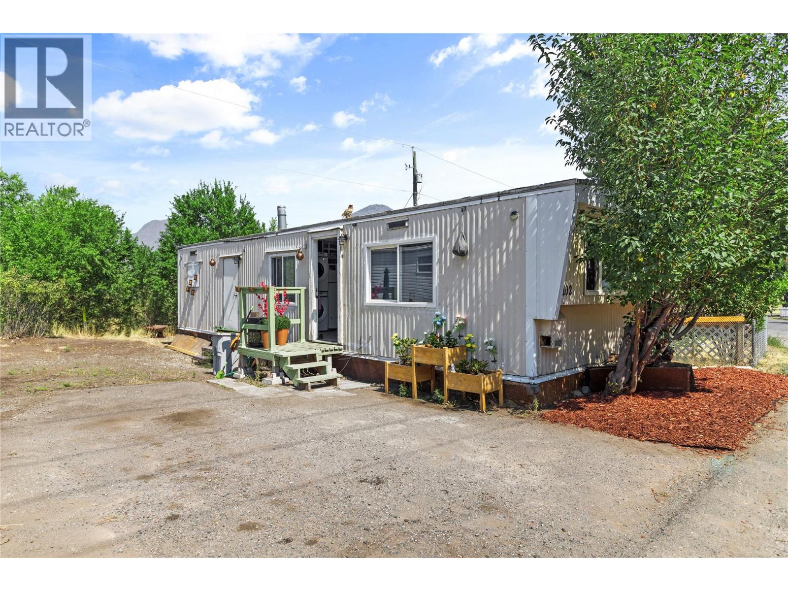 #102 1175 ROSE HILL Road - 13