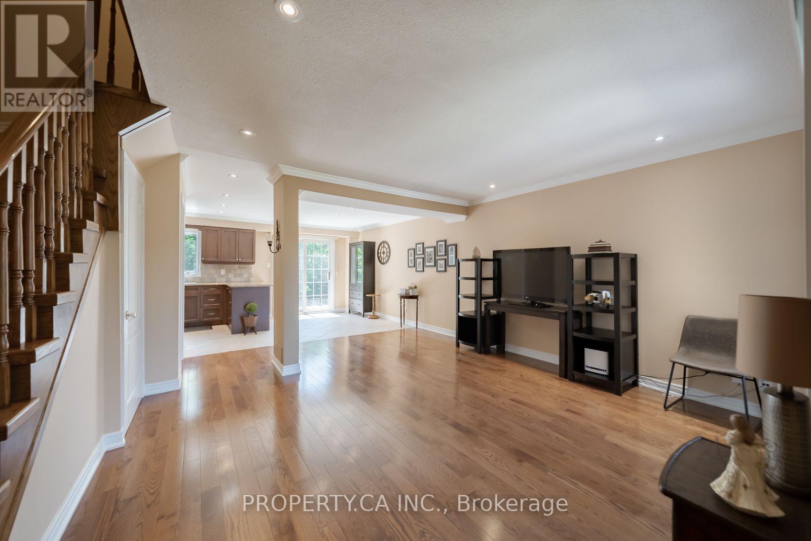 17 BOYNE HIGHLANDS COURT - 2
