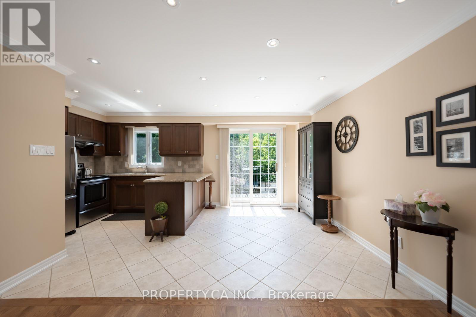 17 BOYNE HIGHLANDS COURT - 6