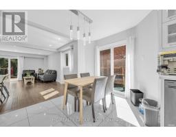 17 Pugsley Avenue, Richmond Hill, ON L4C8B6 Photo 13