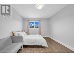 17 Pugsley Avenue, Richmond Hill, ON L4C8B6 Photo 24