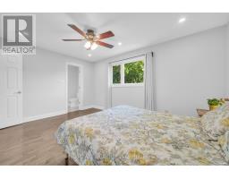 17 Pugsley Avenue, Richmond Hill, ON L4C8B6 Photo 31
