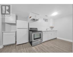 17 Pugsley Avenue, Richmond Hill, ON L4C8B6 Photo 37