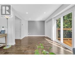 17 Pugsley Avenue, Richmond Hill, ON L4C8B6 Photo 7
