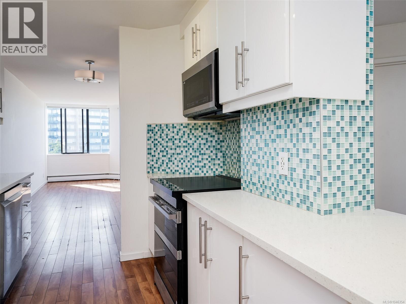 #710 620 Toronto St - 9
