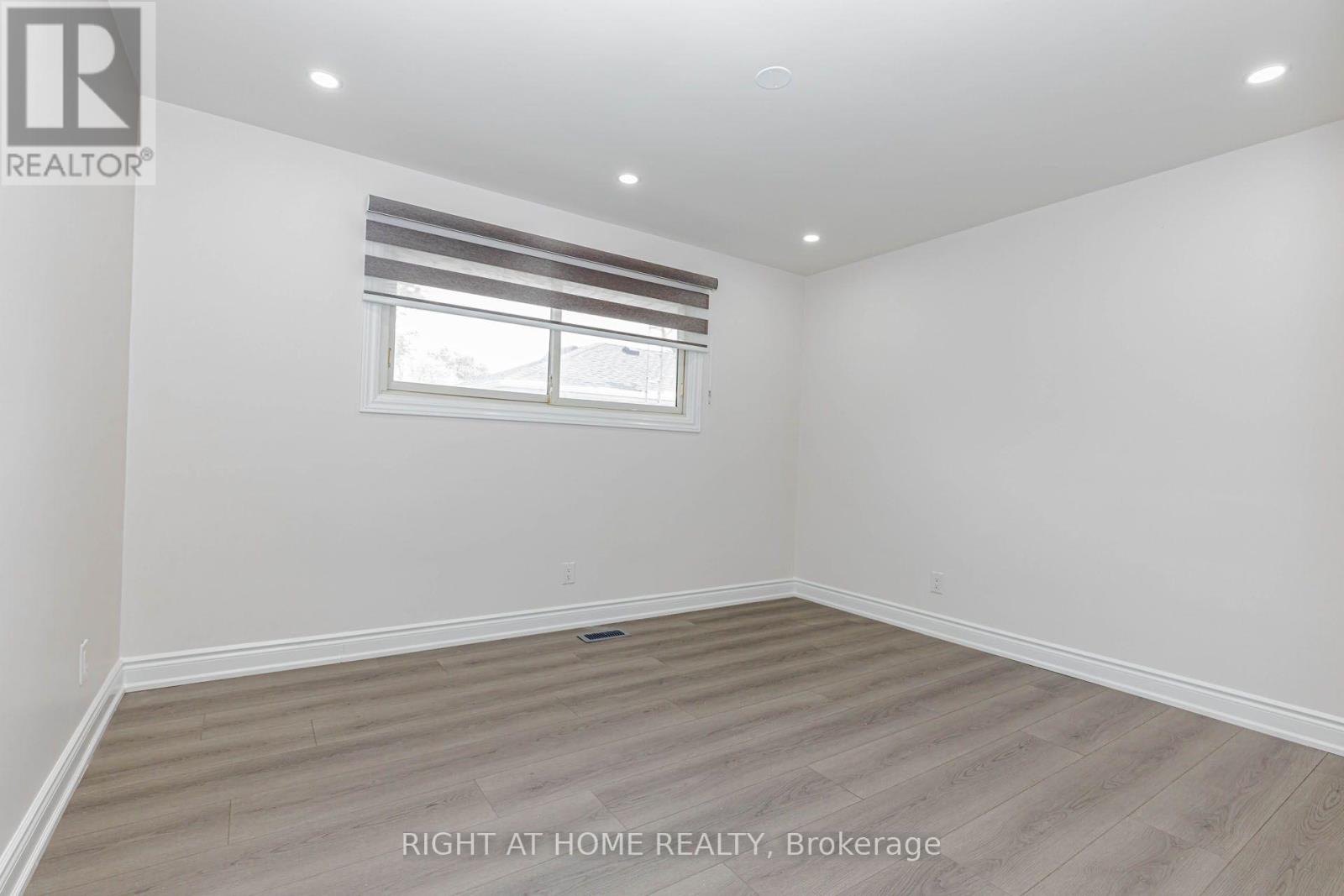 5154 NEW STREET - Image 15