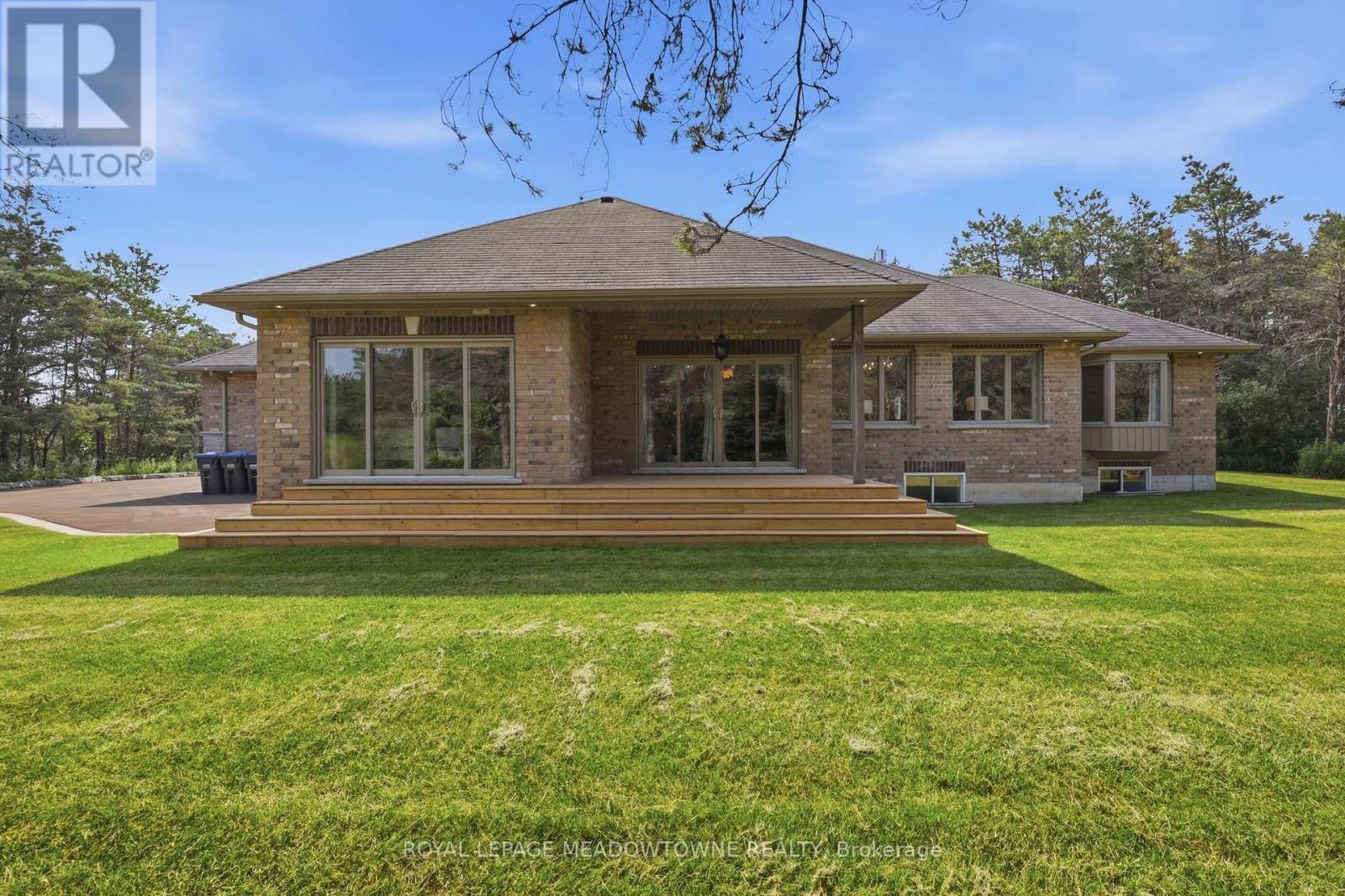 20 BUCKSTOWN TRAIL - 46