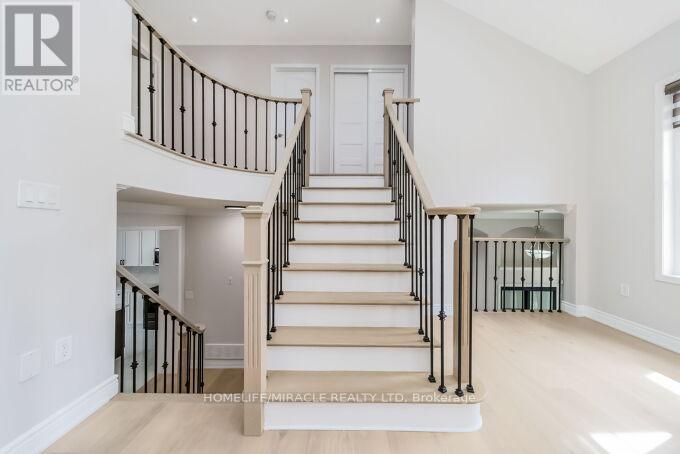 327 PRINGLE AVENUE - 23