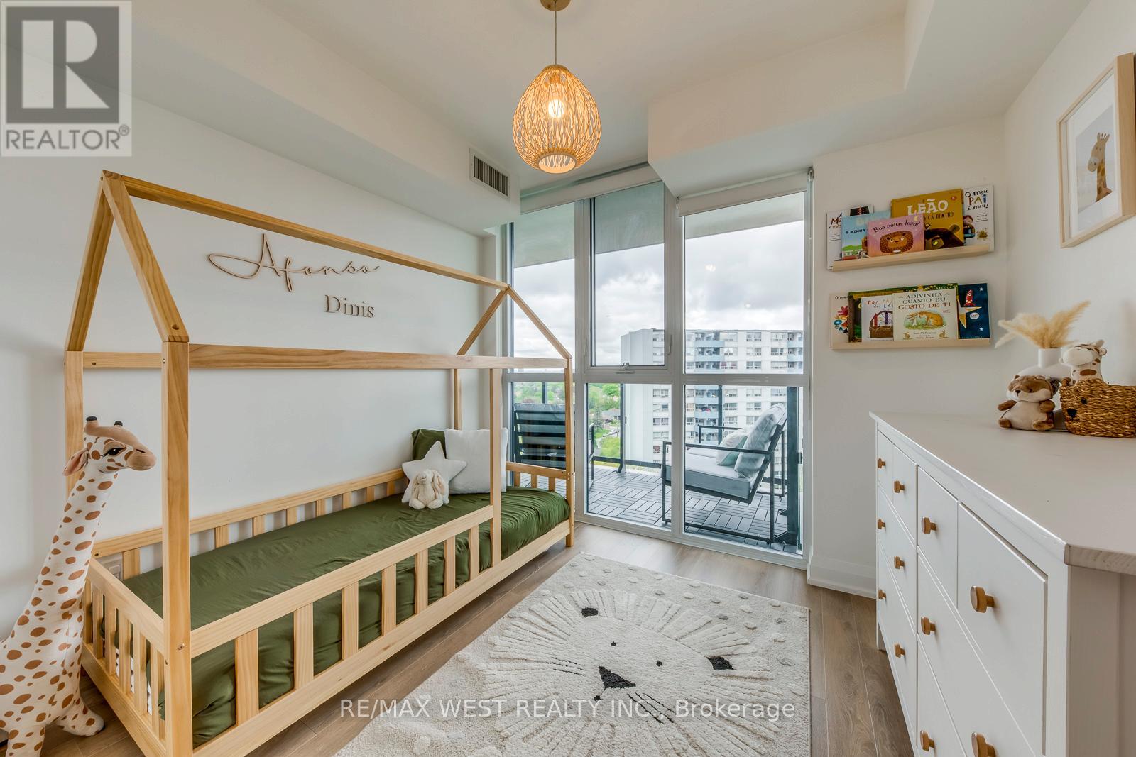#1104 1461 LAWRENCE AVENUE W - 22