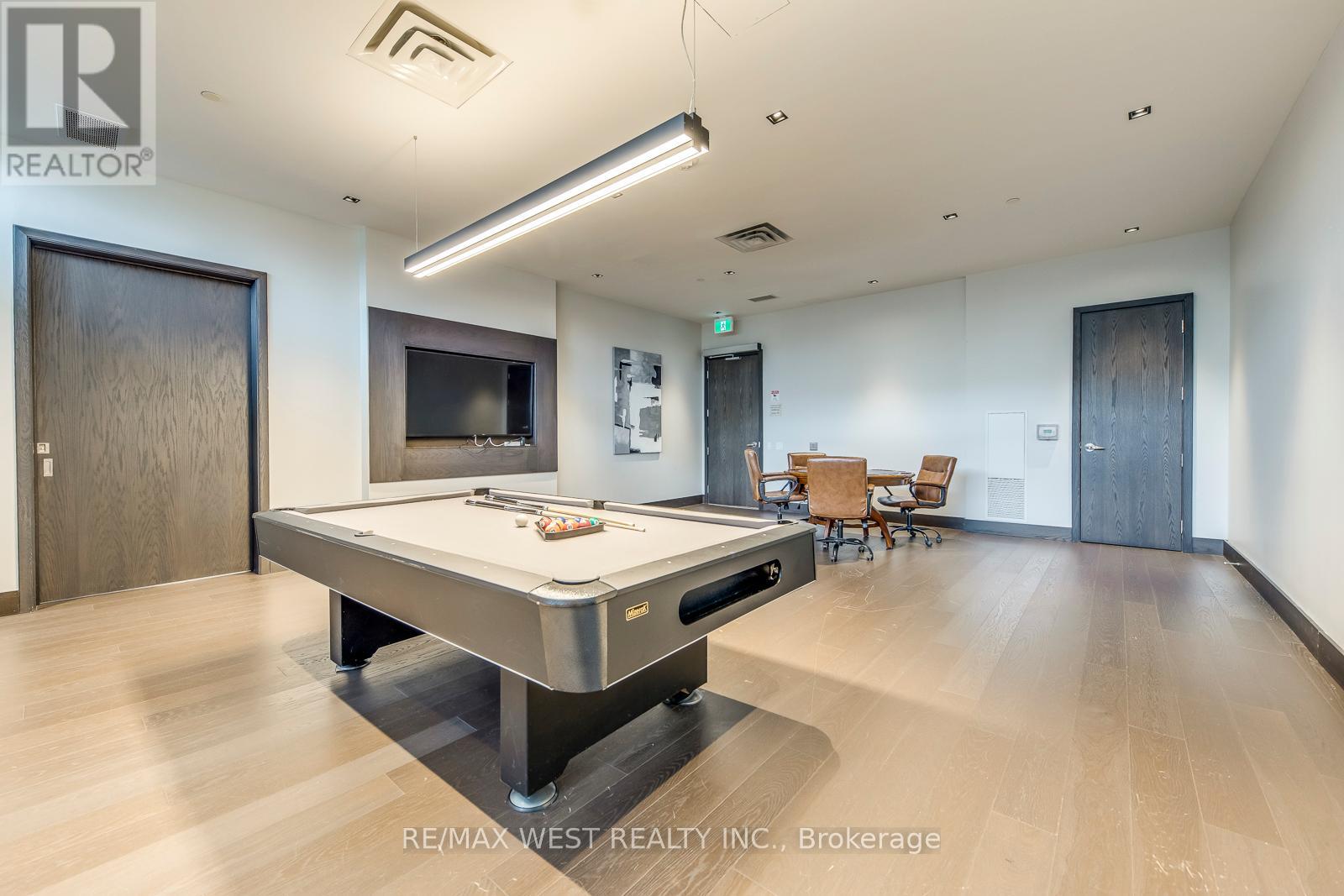 #1104 1461 LAWRENCE AVENUE W - 34