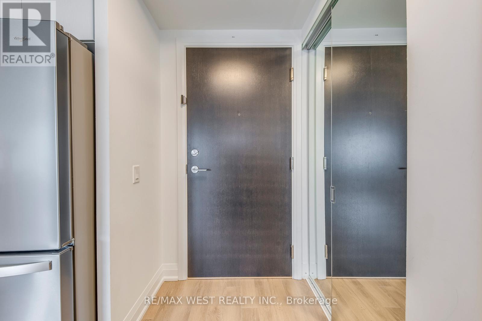 #1104 1461 LAWRENCE AVENUE W - 5