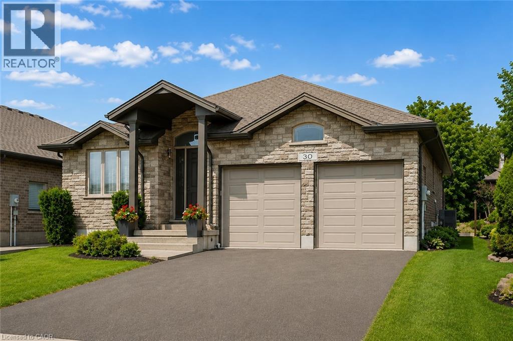 30 DUNCAN Court, Fergus — photo 2