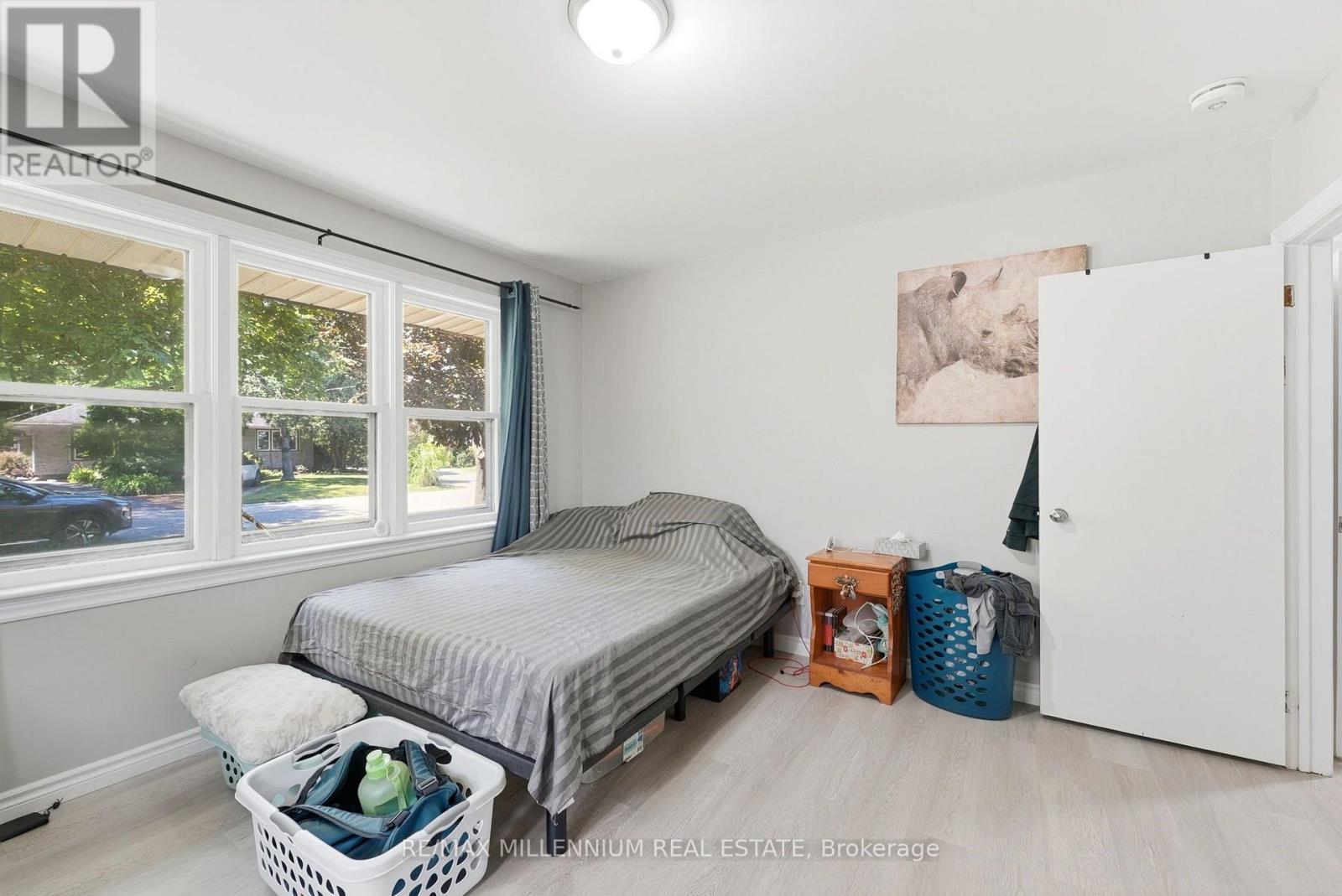 22 MONTGOMERY ROAD - 19