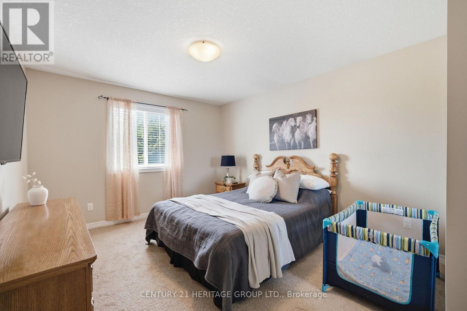 120 YATES AVENUE - 24
