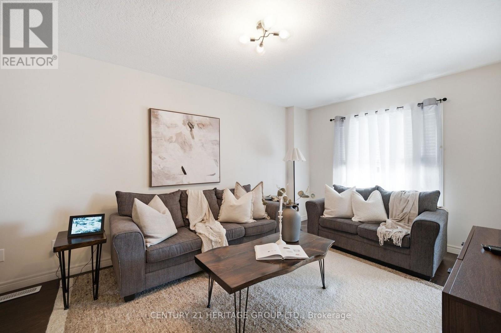 120 YATES AVENUE - 7
