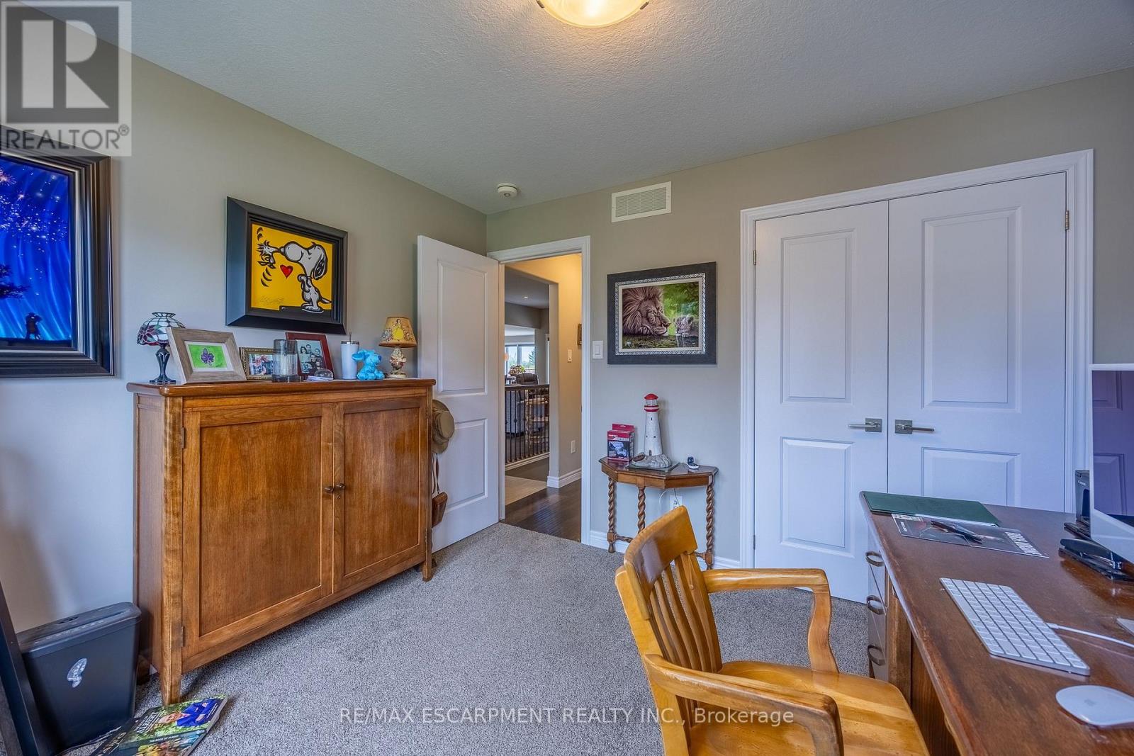 7 STONEBRIDGE PLACE - 16