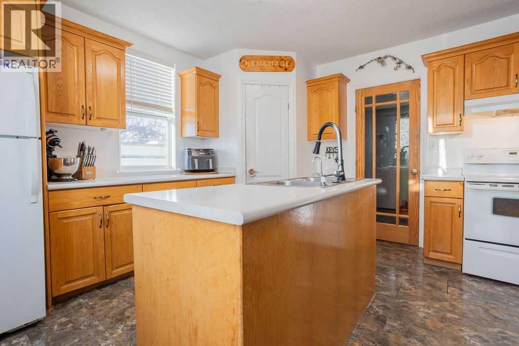 502 5 Avenue - Image 6