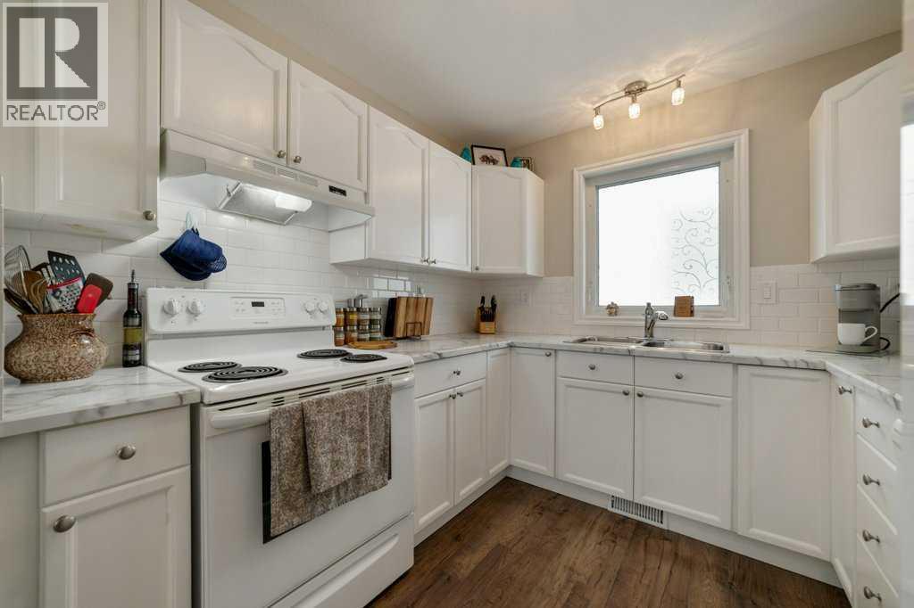 94 Assiniboia Way W - 15