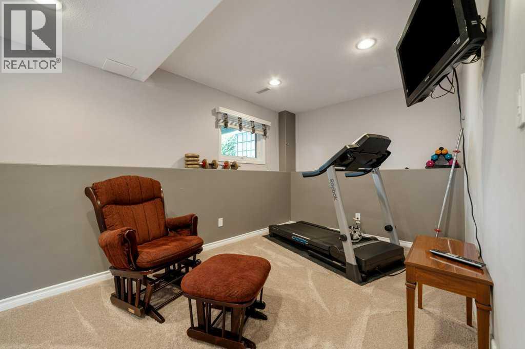 94 Assiniboia Way W - 28