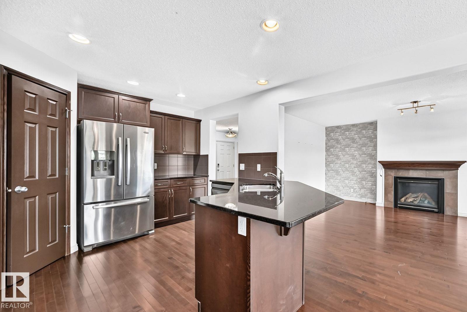 217 SILVERSTONE CR - Image 6