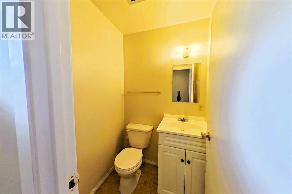 #22 608 Main Street NW - Image 3