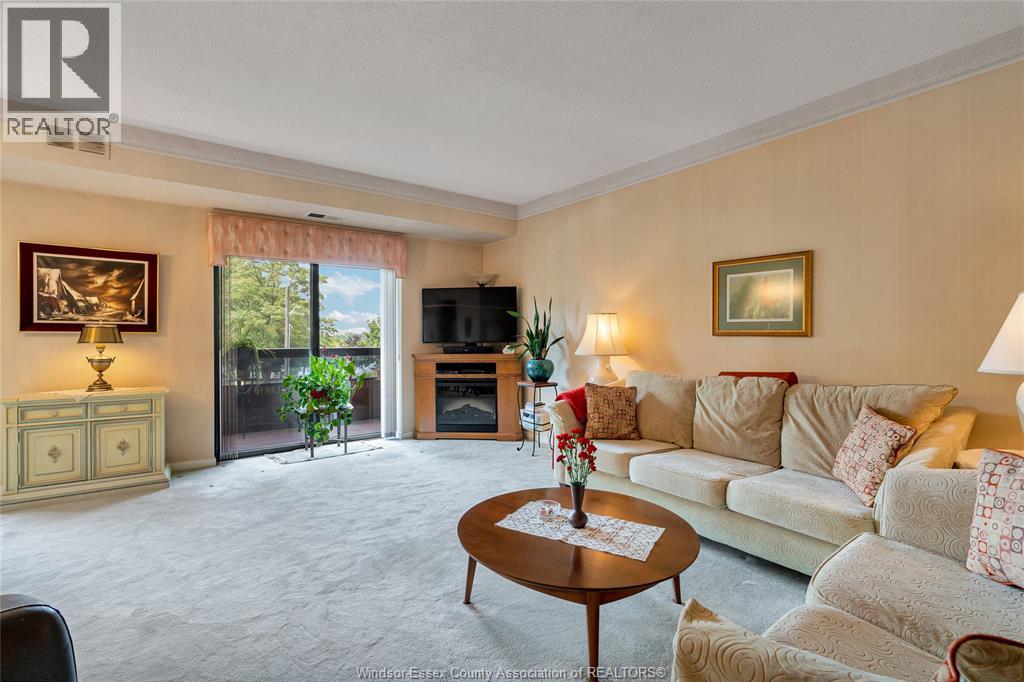 #207 3663 Riverside DRIVE East - 7