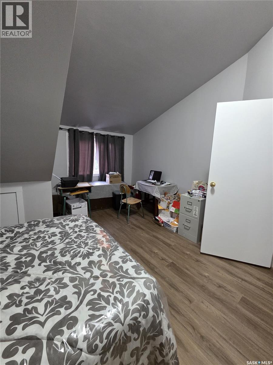 258 Second STREET NE - 21