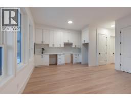 1484 Copper Beech Place, Coquitlam, BC V3E0C4 Photo 38